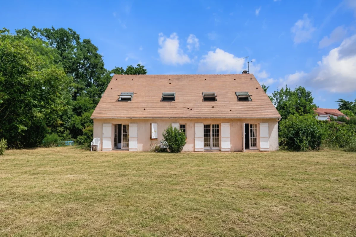 Jardin exterieure maison familliale les loges en josas